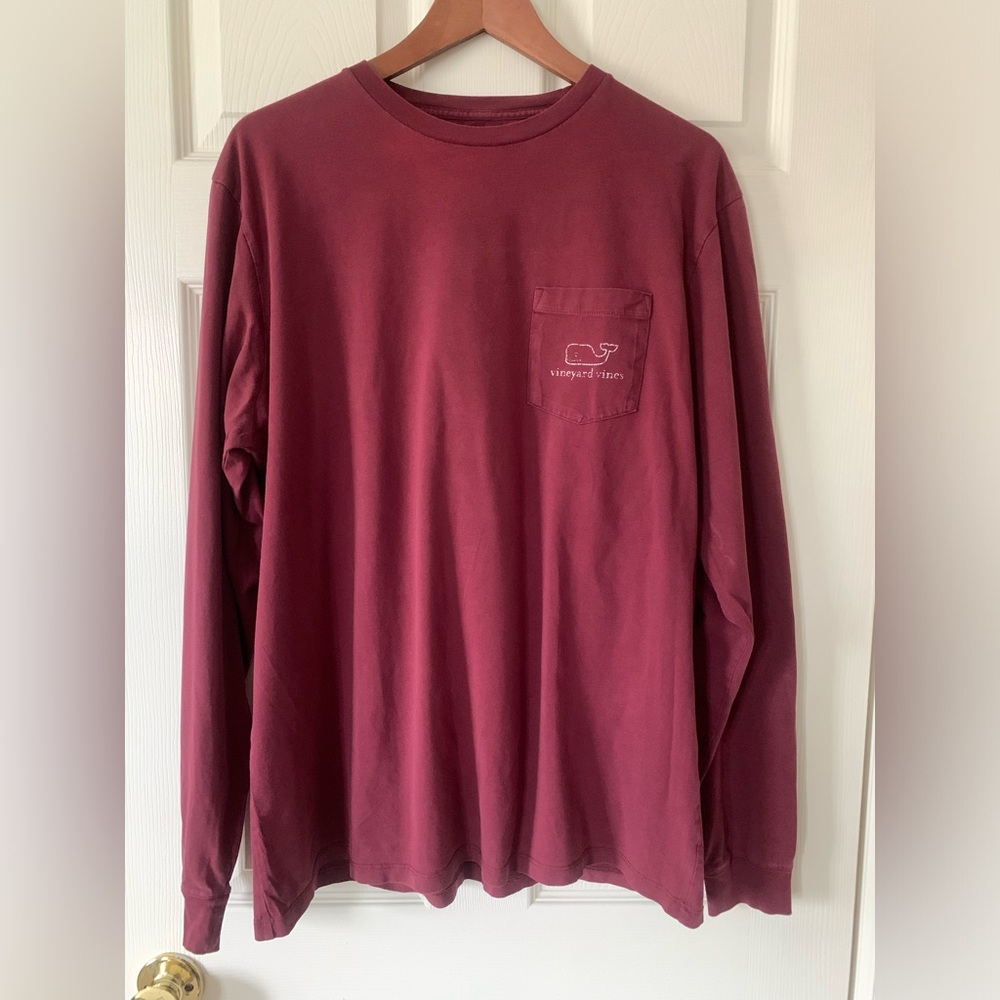 Men’s Vineyard Vines long sleeved T-shirt